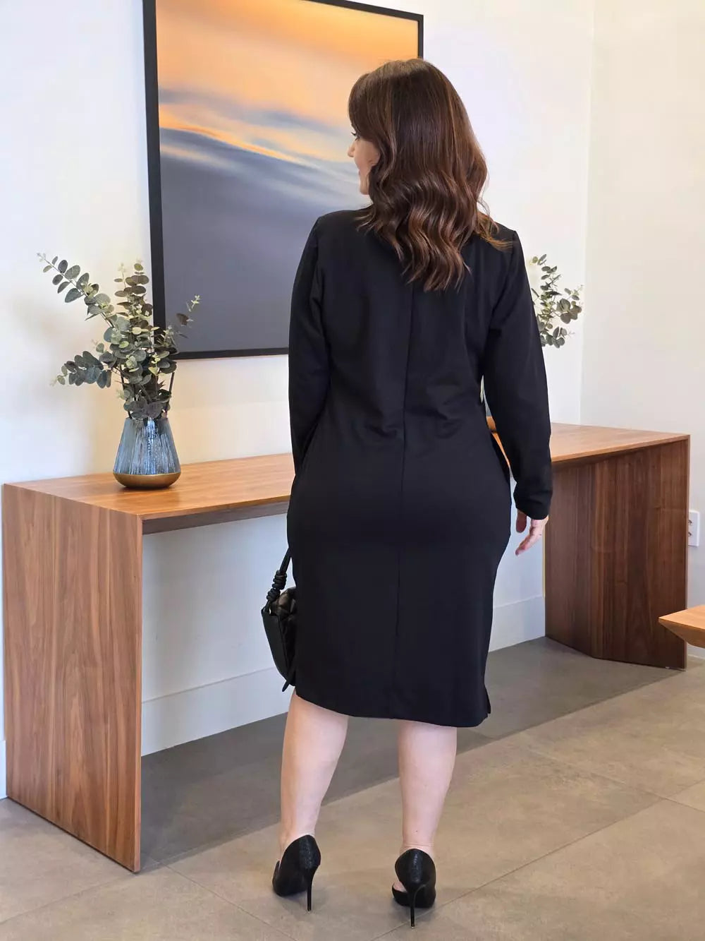 VESTIDO MANGA LONGA COM VIVO PRETO