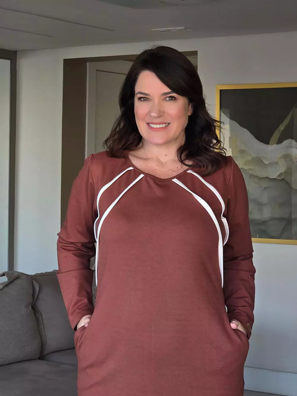 VESTIDO MANGA LONGA COM VIVO VINHO