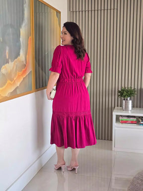 VESTIDO MIDI DETALHE GUIPIR