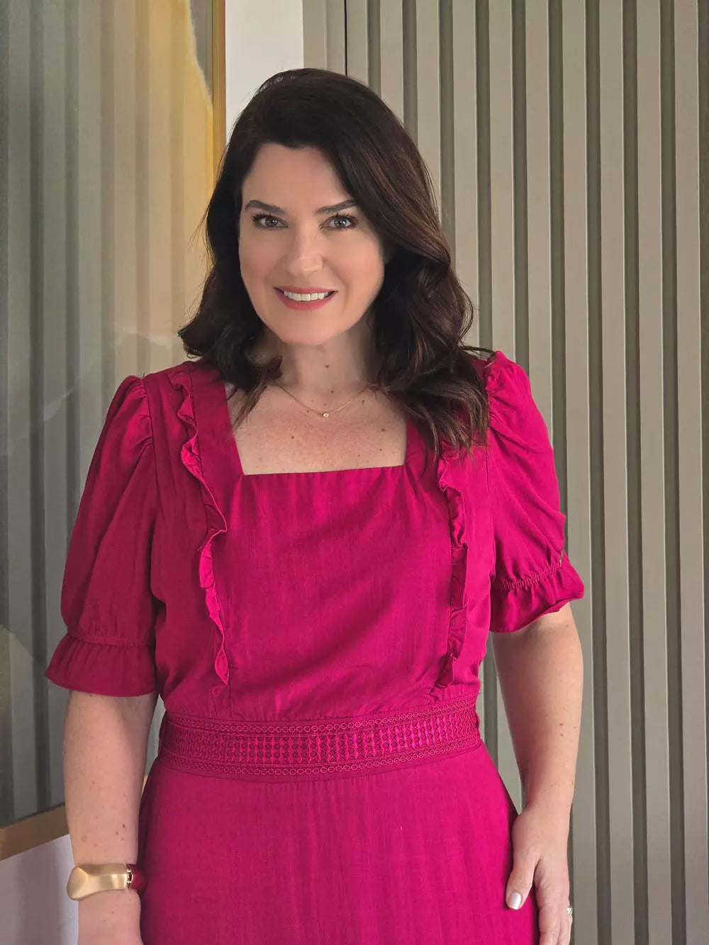 VESTIDO MIDI DETALHE GUIPIR