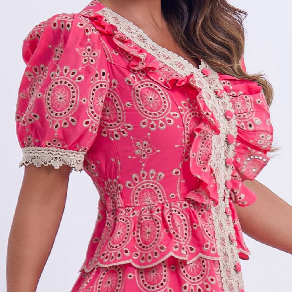 Vestido Feminino Midi Rosa com Renda Tiffany - FL02